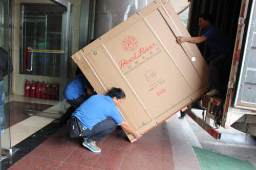 红坪镇钢琴贵重工艺品无忧运